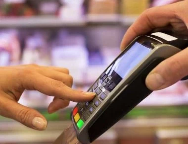 Όλες οι αλλαγές που έρχονται στο αφορολόγητο και τις αποδείξεις - Πώς διαμορφώνεται η νέα κλίμακα